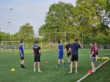 Training eerste selectie S.K.N.W.K. van donderdag 1 mei 2025 (1/80)
